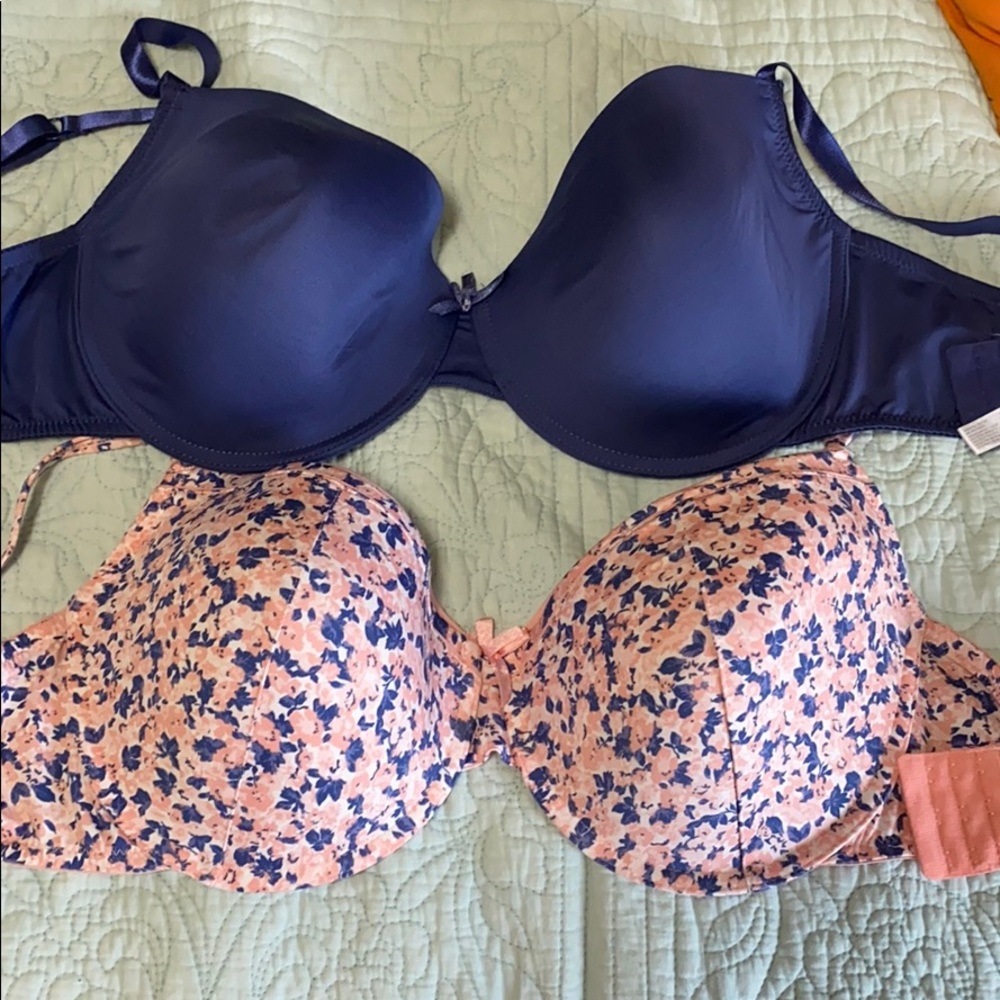 Set of two Laura Ashley 42D bras